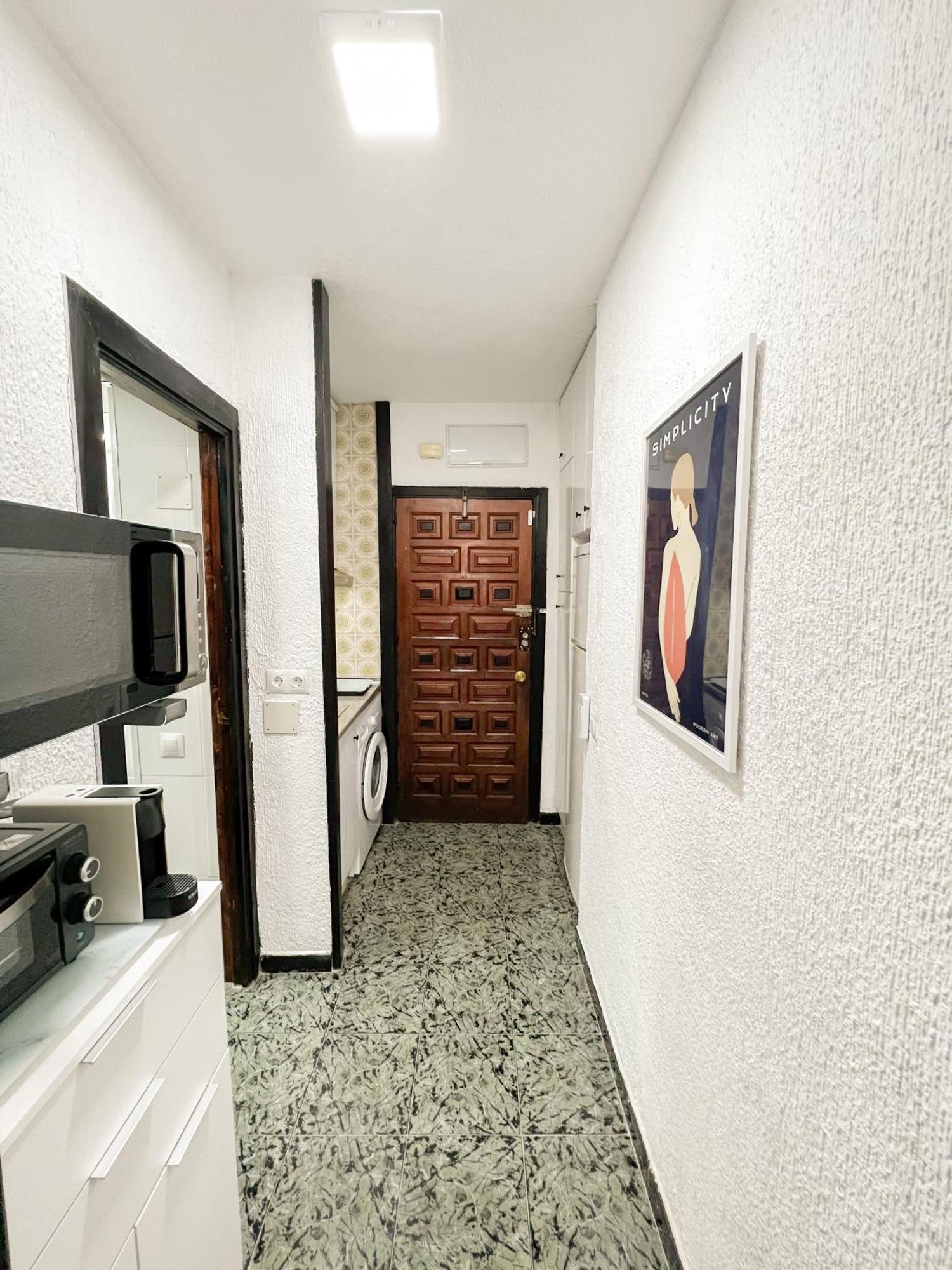 Cozy And Bright Flat With Pool Leilighet Torremolinos Eksteriør bilde